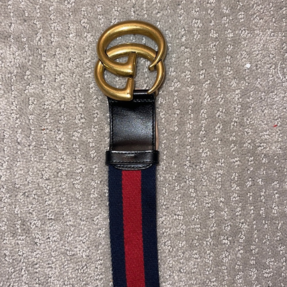 Men’s blue and red striped Gucci belt